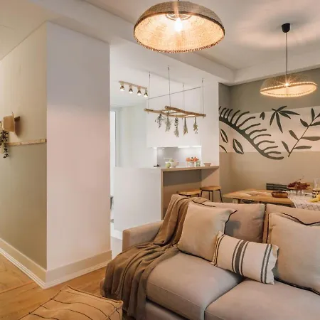 דירה Gaucin - 2 Bedrooms And Terrace In Arroios ליסבון
